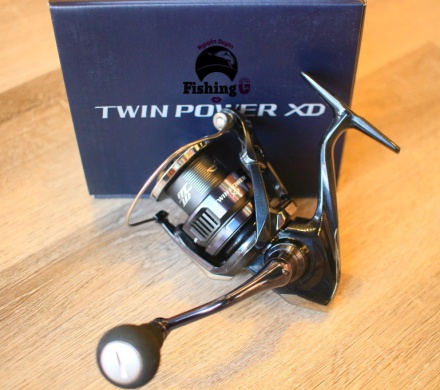 Máy Shimano TWIN POWER XD 2025